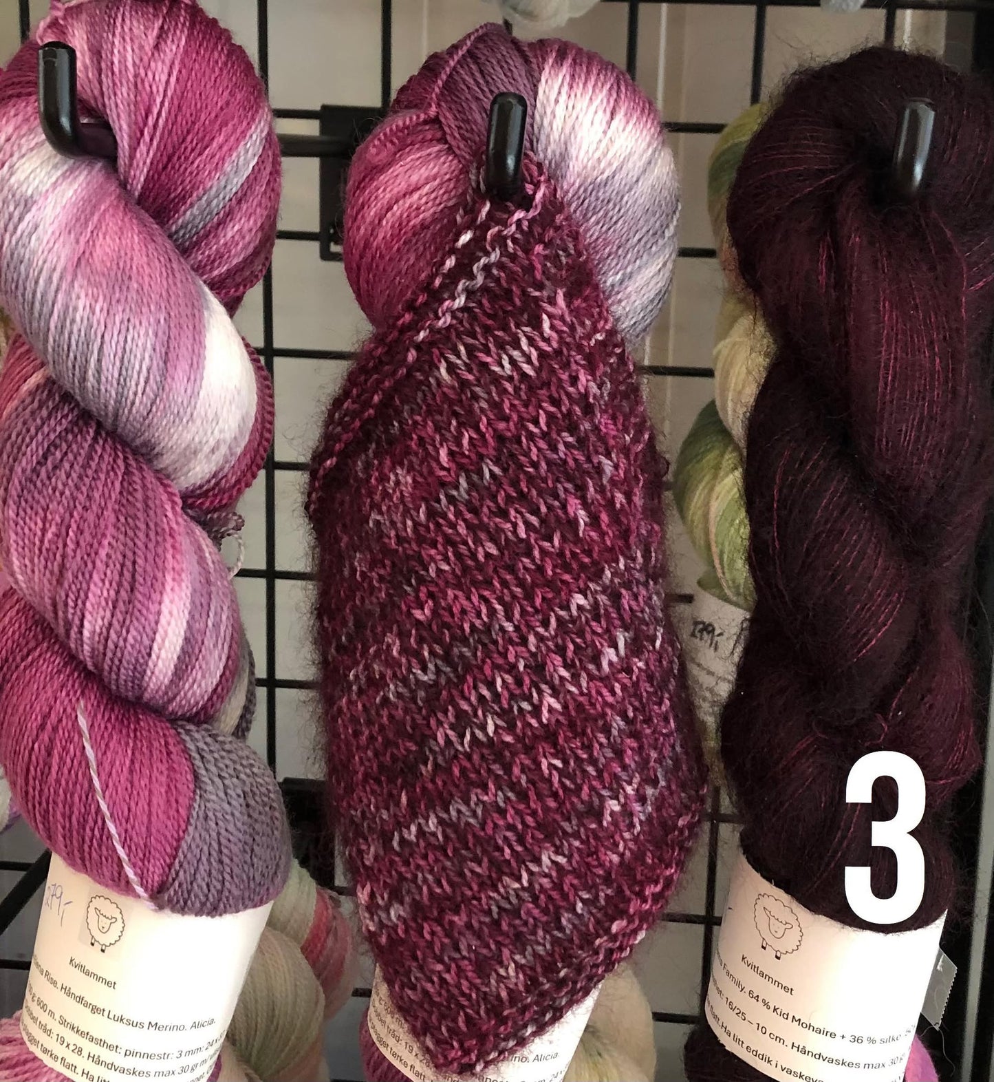 Kvitlammets Luksus merino. Alicia. 100 g : ca 600 m.