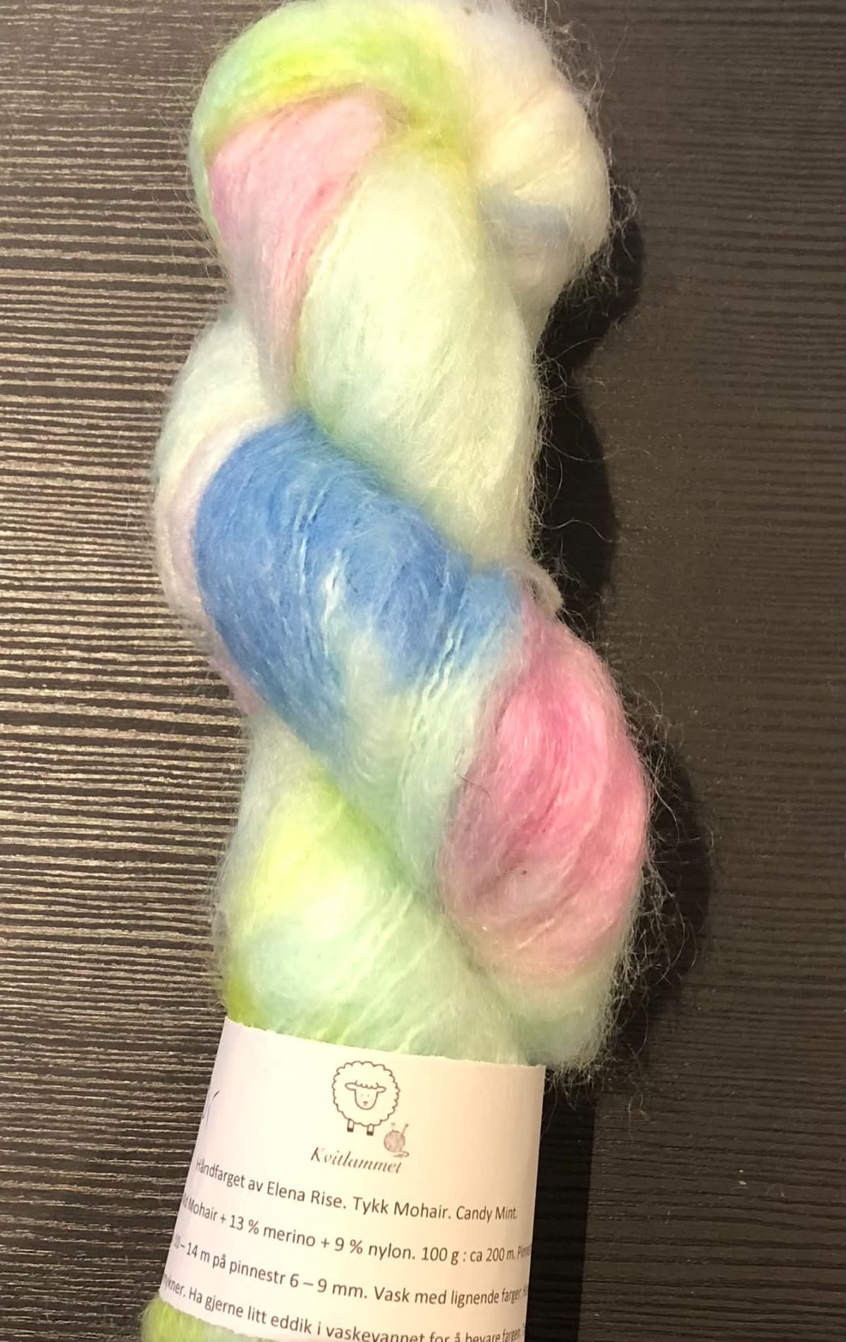 FAT MOHAIR - Candy Mint. TILBUD - ENKELTHESPE - INGEN BYTTERETT