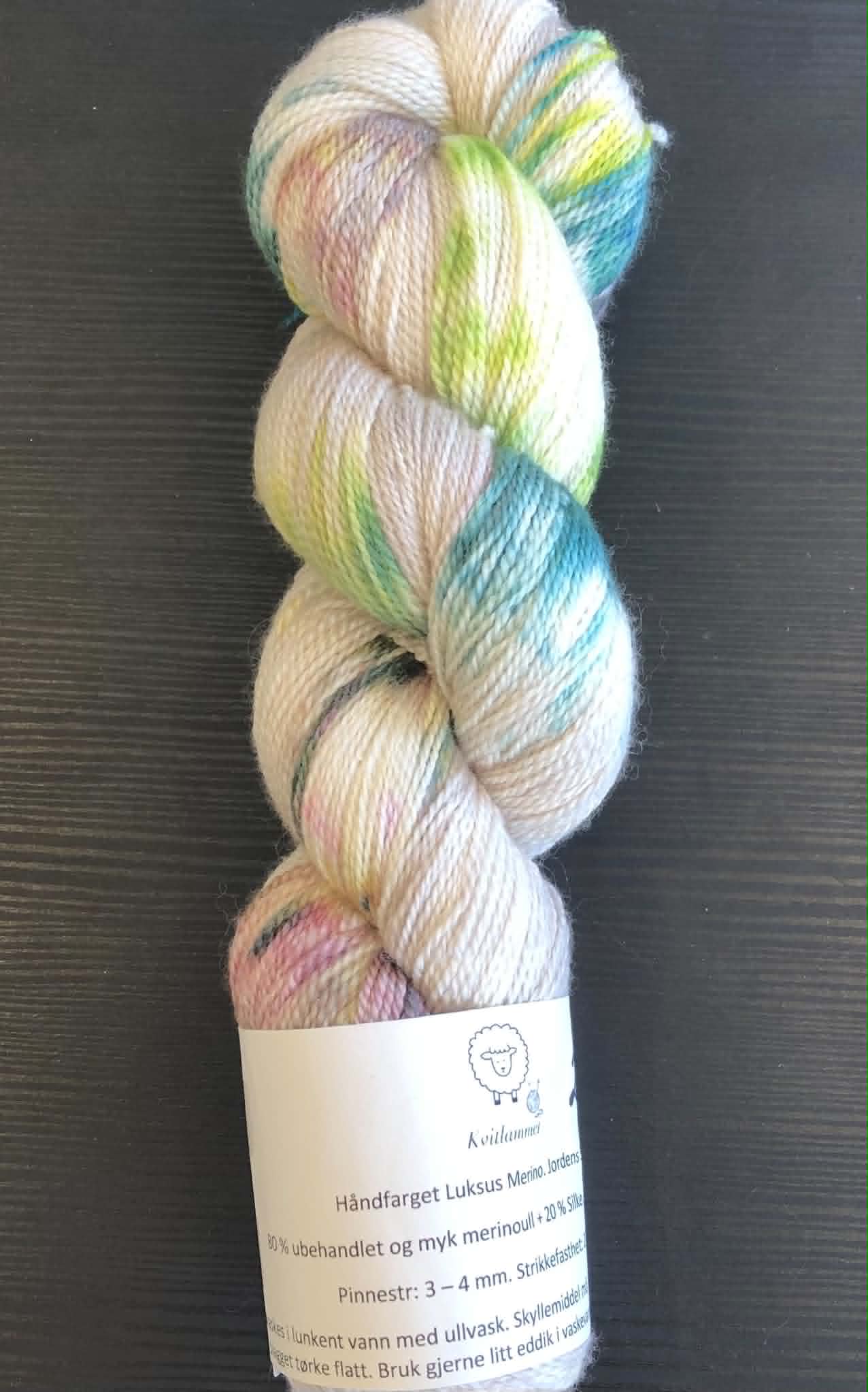 Luksus merino. Jordens sang. TILBUD - ENKELTHESPE - INGEN BYTTERETT.