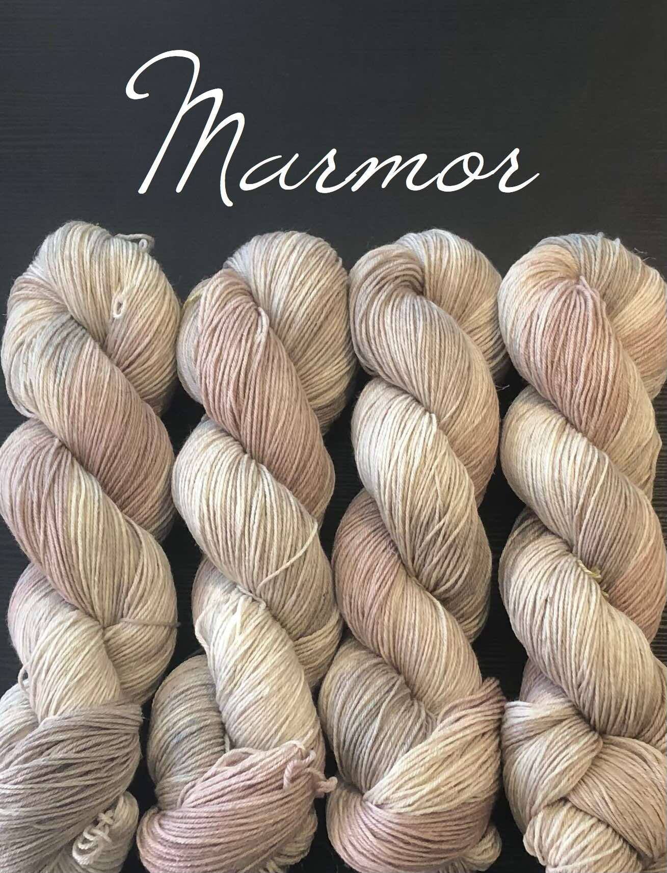 Merlin - 80 % merino + 20 % Lin. Farge: Marmor