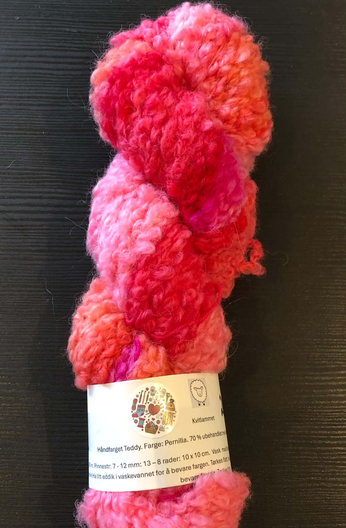 TEDDY GARN - PERNILLA . TILBUD - INGEN BYTTERETT. ENKELTHESPE.