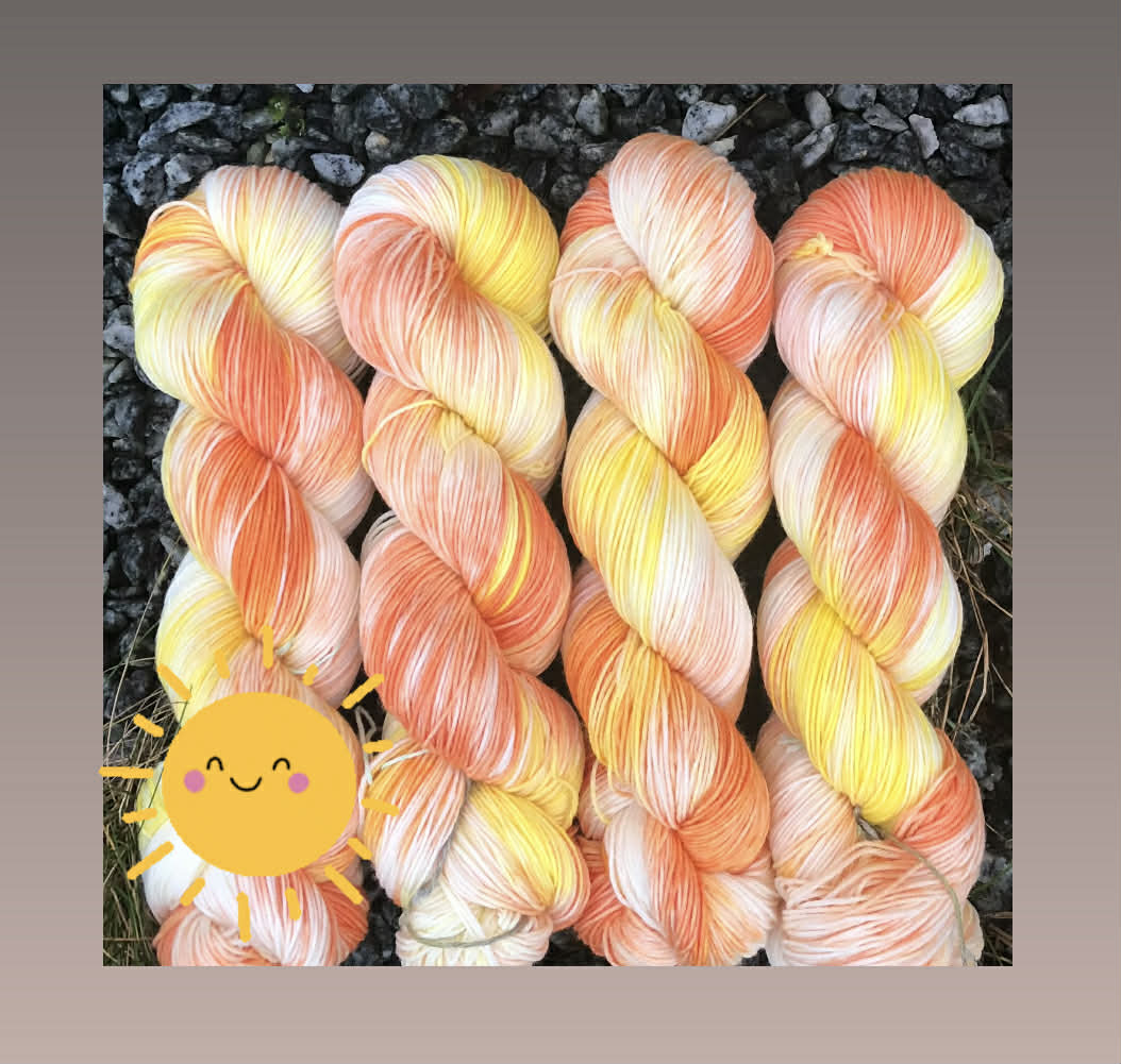 Ravngarn - Sokkegarn / forsterket Merino. Farge: Vintersol. TILBUD - FAST LAVPRIS - INGEN BYTTERETT.