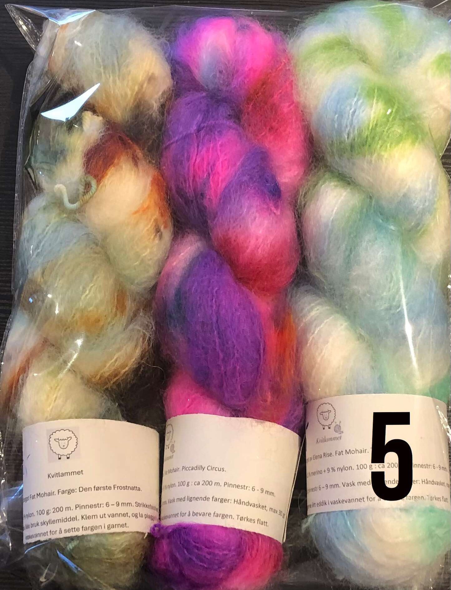 Garnpakke - 3 pakn med Fat Mohair + oppskrift på Astrid genseren. TILBUD. INGEN BYTTERETT.