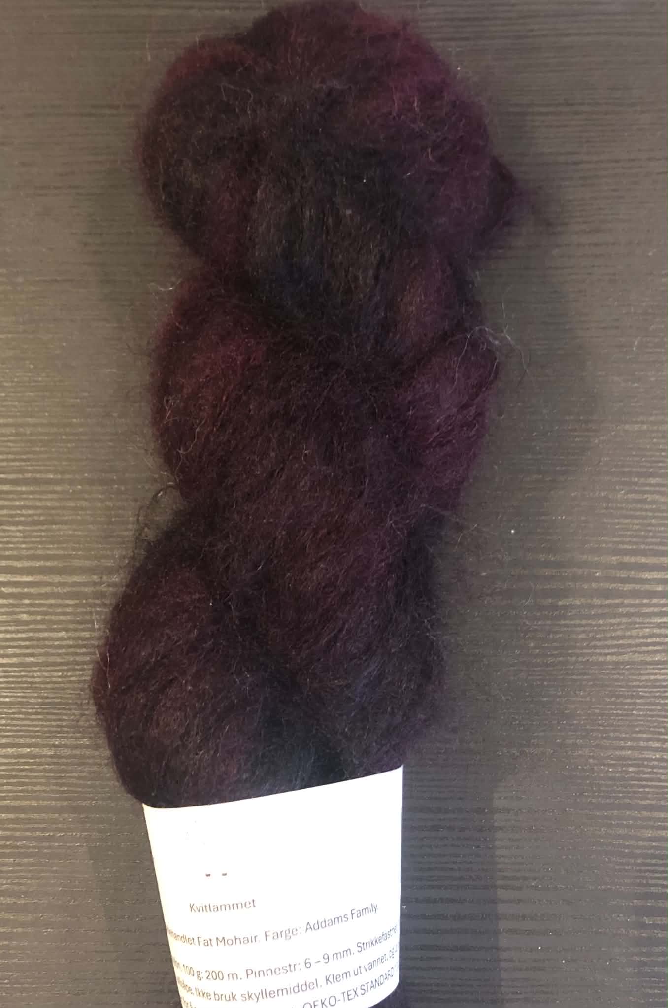 Addams Family. Fat Mohair, ubehandlet. TILBUD - ENKELTHESPE - INGEN BYTTERETT.