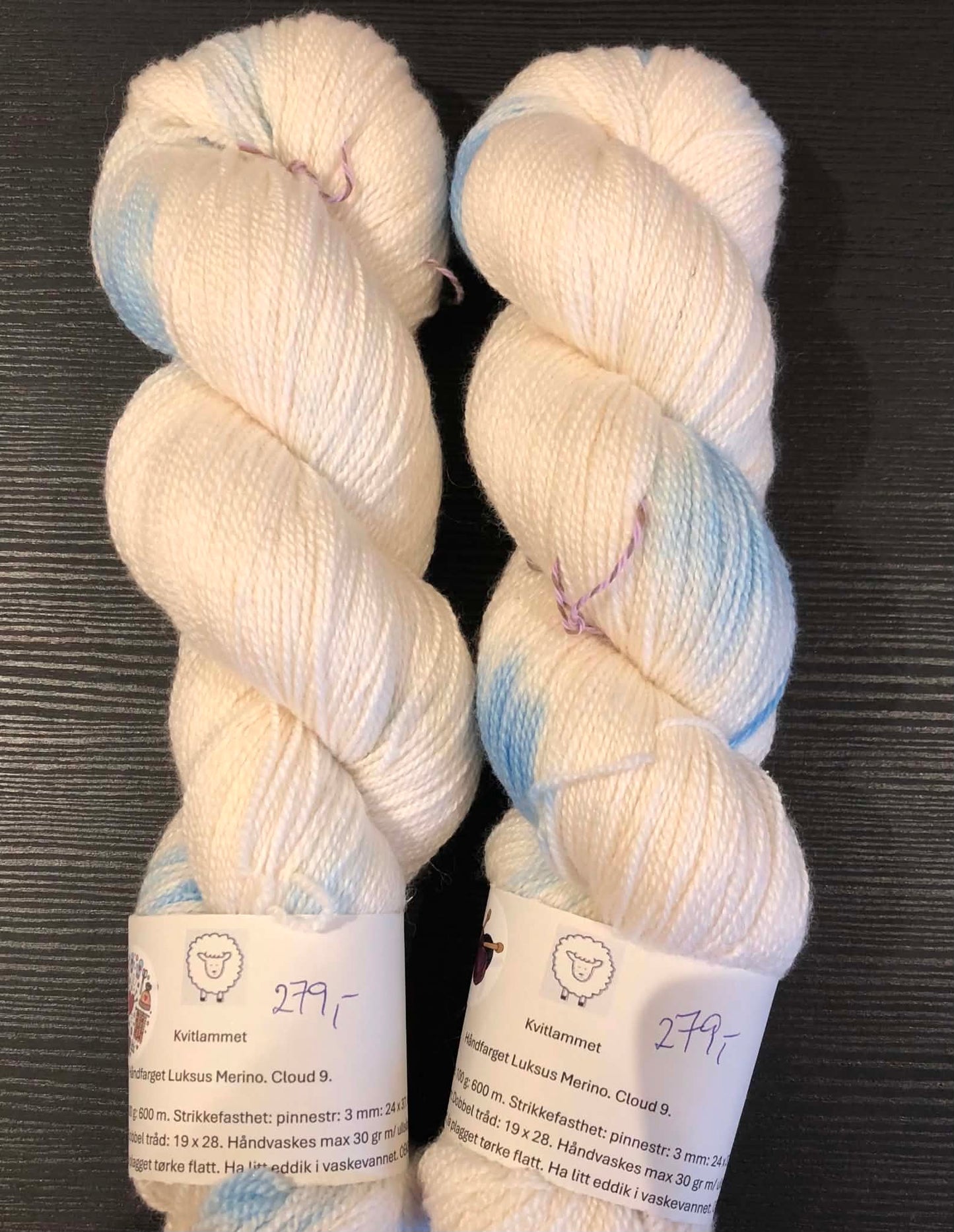 Kvitlammets Luksus merino. Cloud 9. TILBUD - UTGÅENDE - INGEN BYTTERETT
