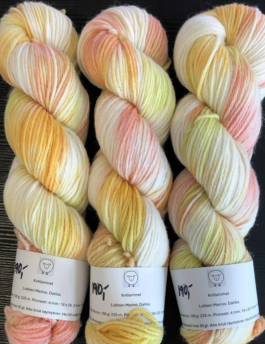 Lubben Merino. Farge: DAHLIA. TILBUD - INGEN BYTTERETT.