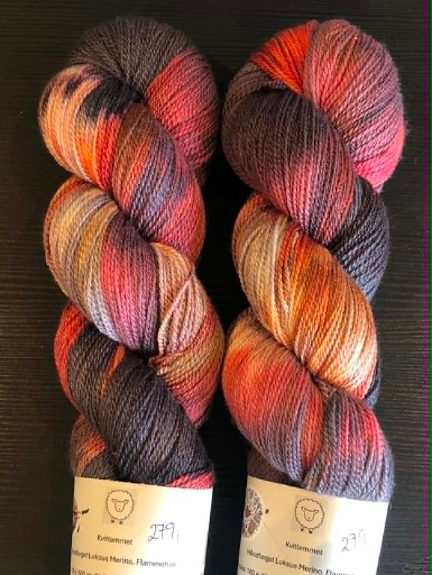 Kvitlammets Luksus merino. Flammehav. TILBUD - INGEN BYTTERETT.