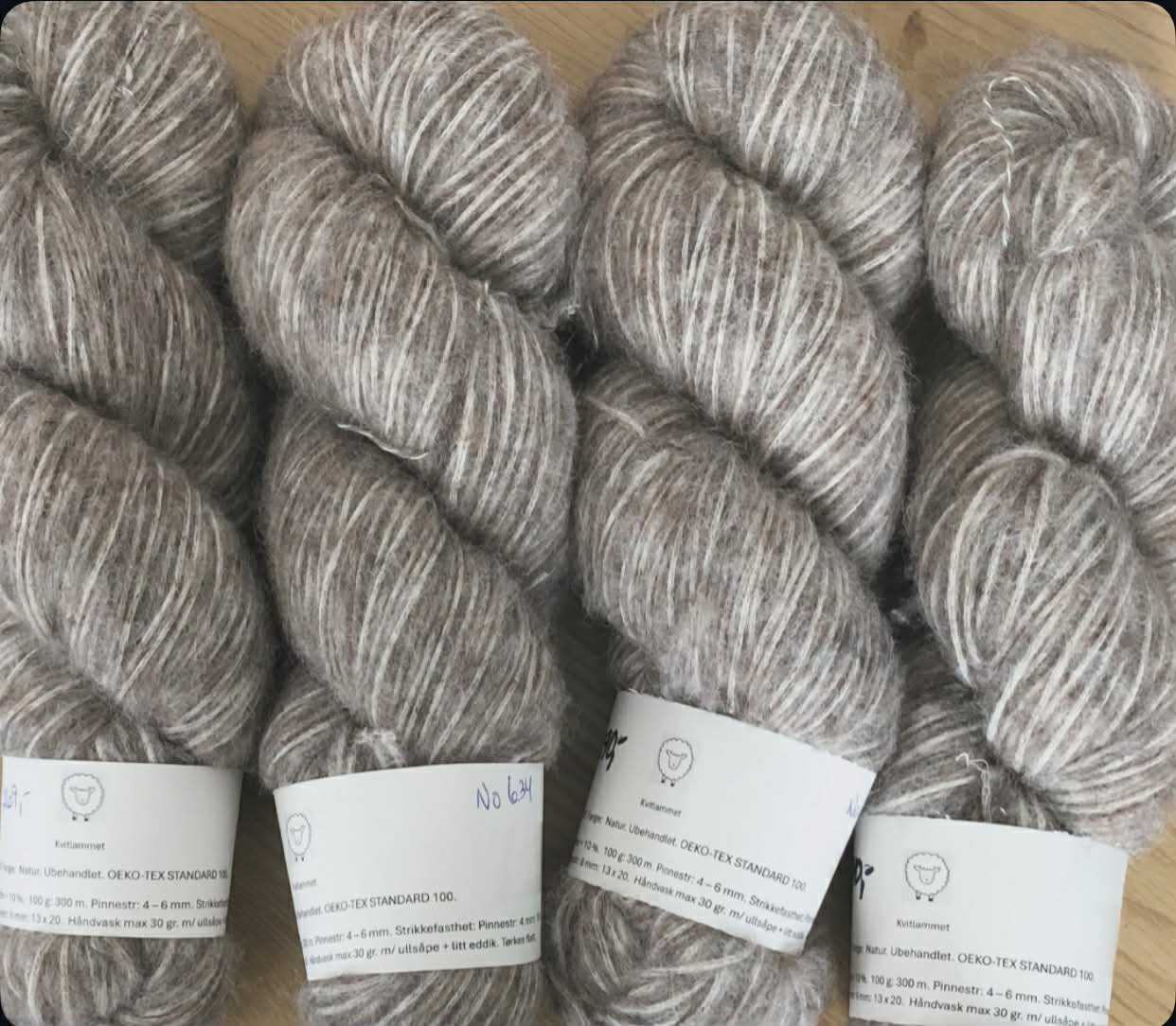 Soft Cloud - Farge: Natur. Melert. TILBUD - UTGÅENDE - INGEN BYTTERETT.