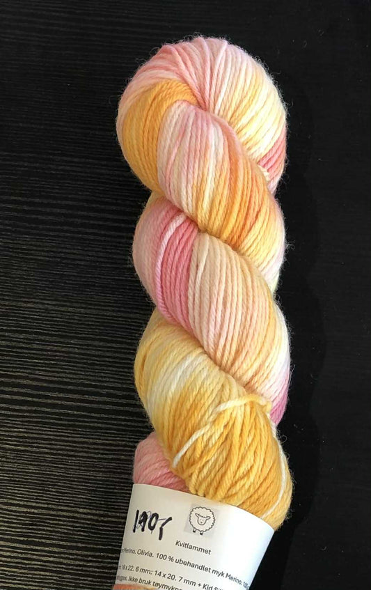 Lubben Merino. Farge: Olivia. TILBUD. ENKELTHESPE. INGEN BYTTERETT.