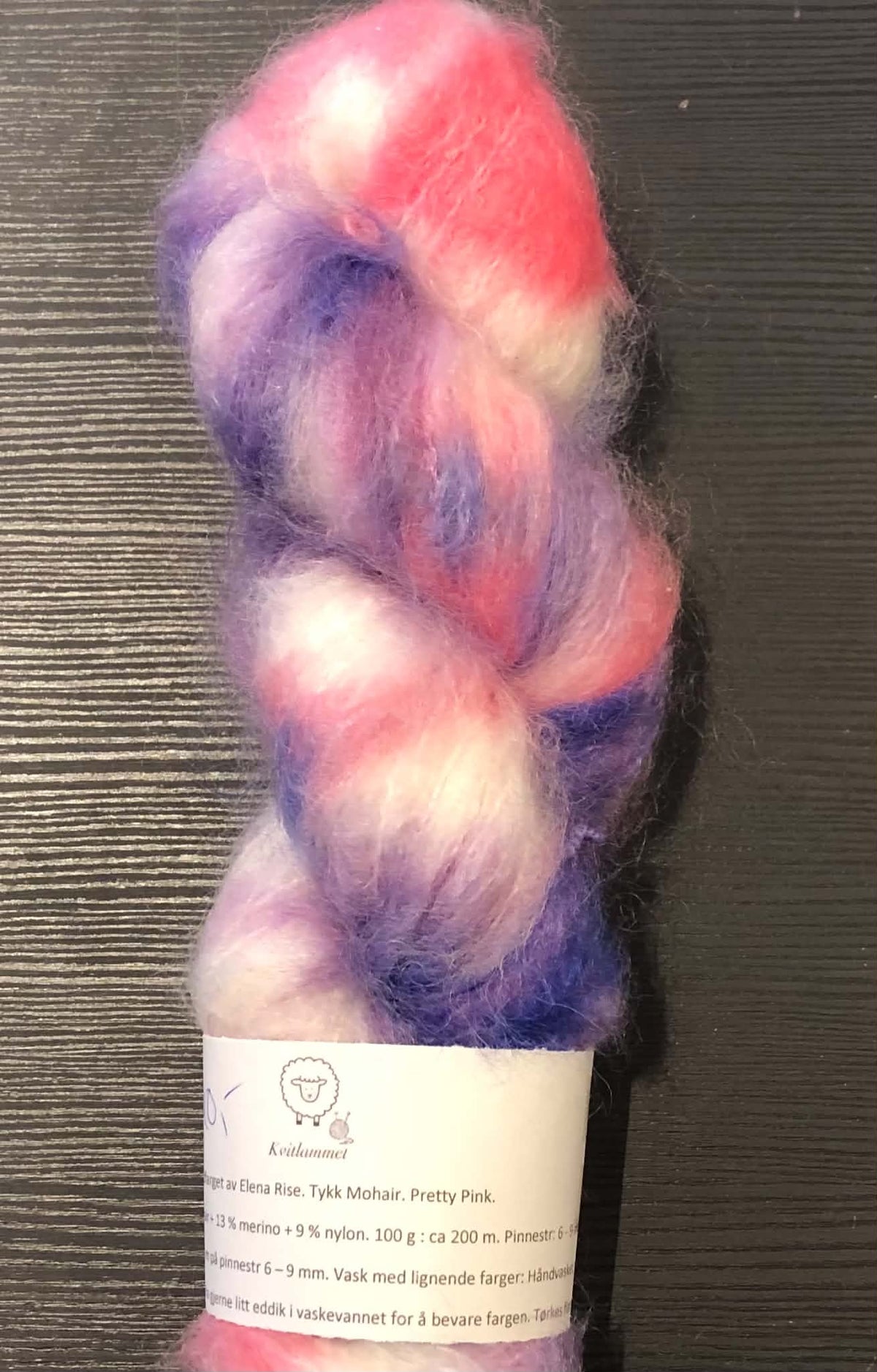 FAT MOHAIR - PRETTY PINK. TILBUD - ENKELTHESPE - INGEN BYTTERETT