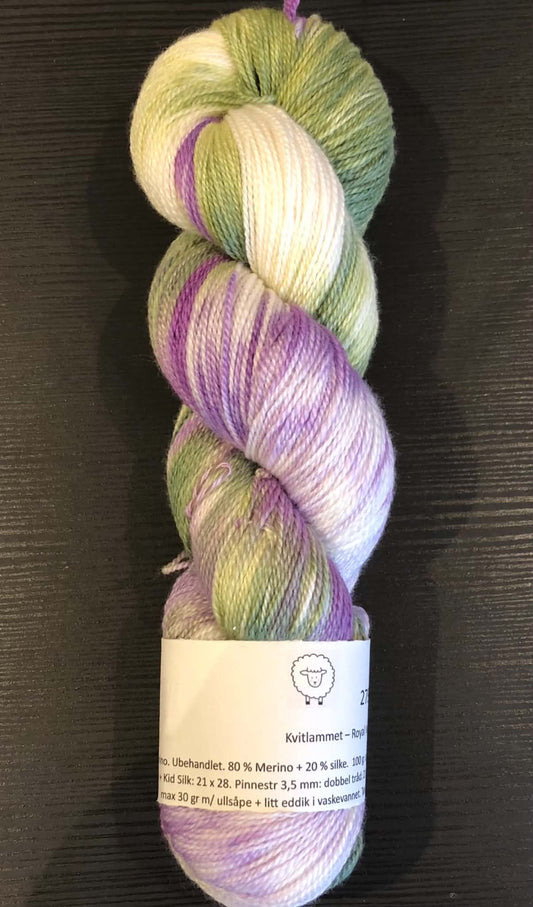 Kvitlammets Luksus merino. Royal Velvet. TILBUD - ENKELTHESPE - INGEN BYTTERETT.