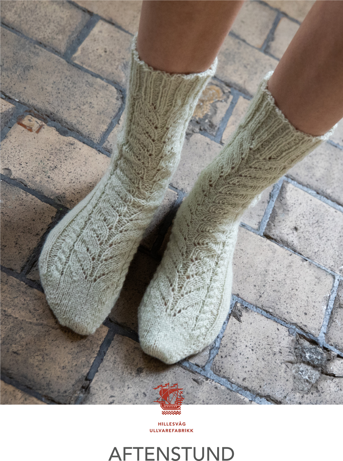 Aftenstund - Garnpakke med oppskrift fra Hillesvåg. Str: 33 - 42.