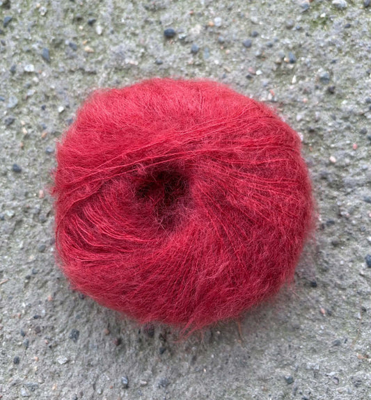 Kvitlammets Tynn Mohair Silk - Amors Piler