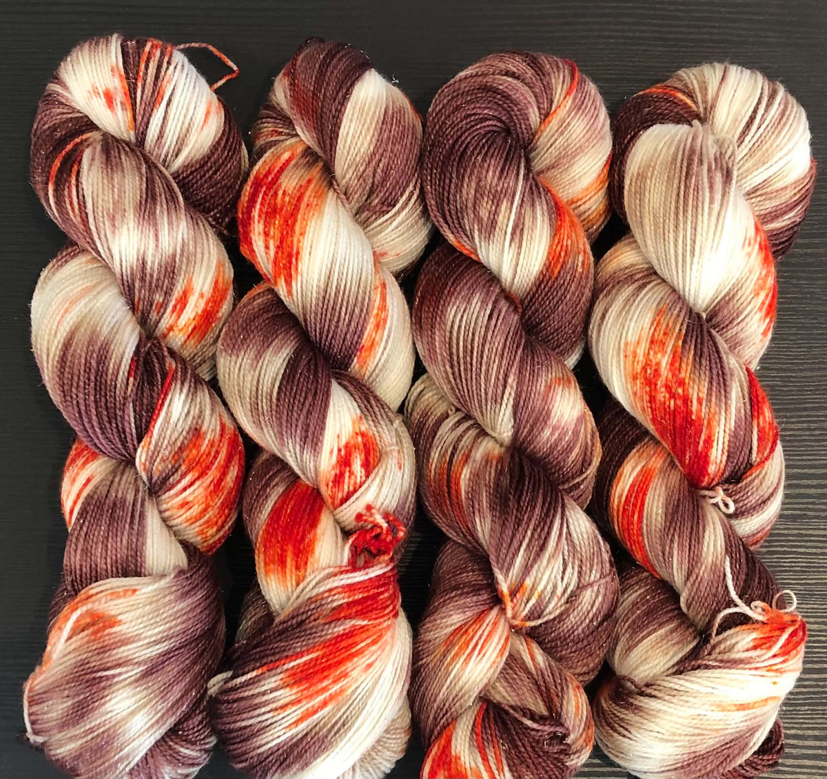 Ravngarn - Glitter Merino. Farge: Appelsin og Sjokolade. TILBUD - FAST LAVPRIS - INGEN BYTTERETT.