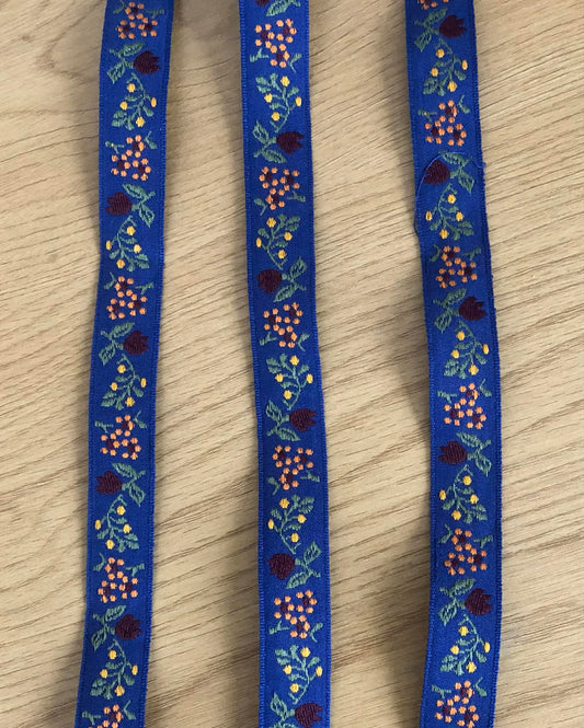 Koftebånd - Pyntebånd. 1.8 meter.