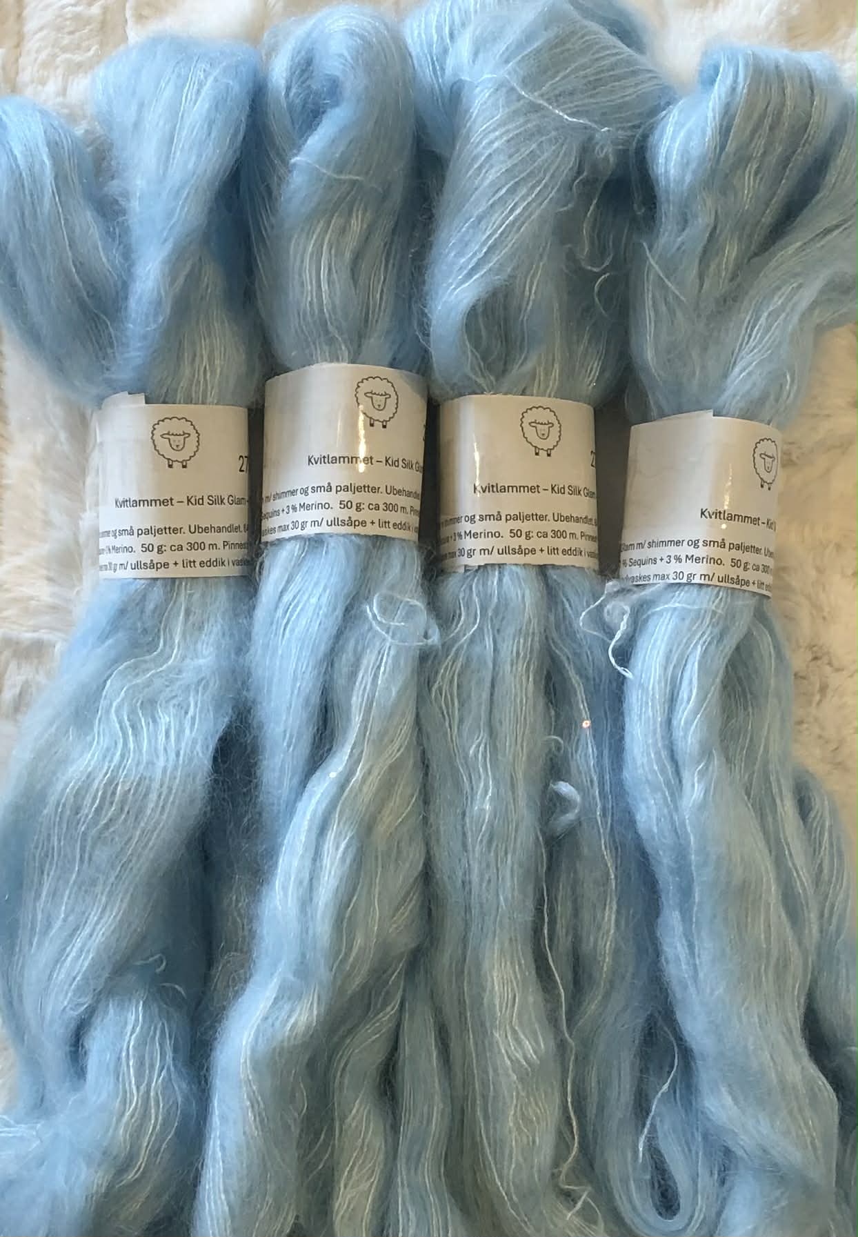 Blue Bubbles- Kid Silk Glam m/ shimmer og små paljetter.