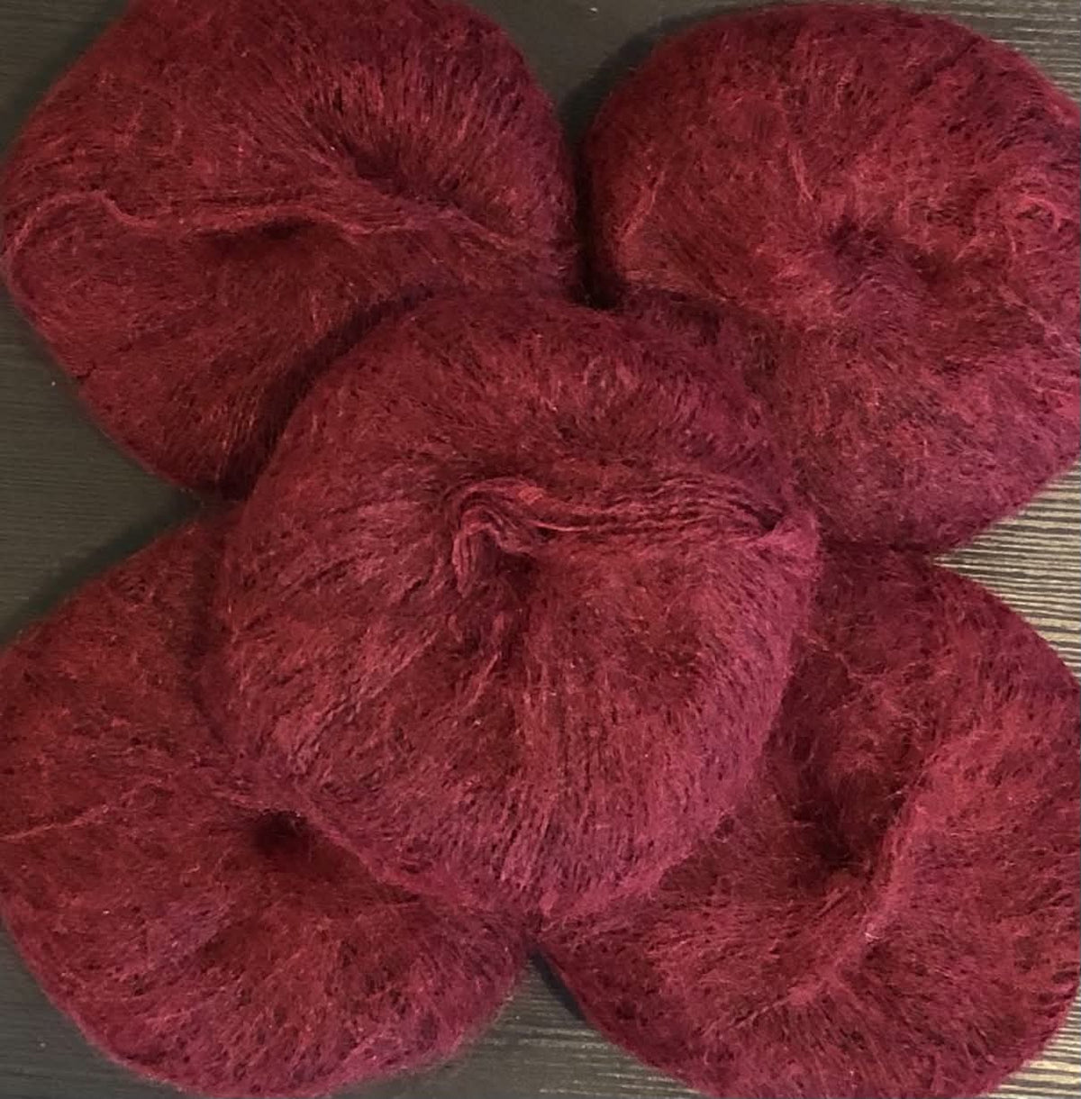 Tynn Alpakka Mohair - Cabernet. TILBUD - INGEN BYTTERETT.