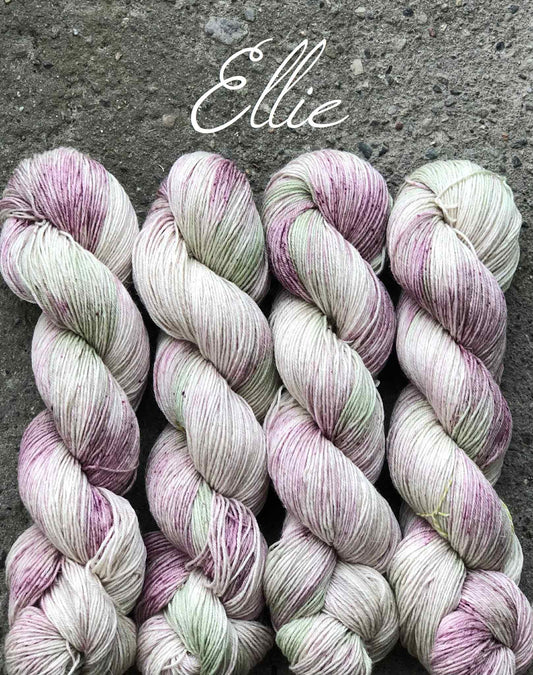 Merlin - 80 % merino + 20 % Lin. Farge: Ellie