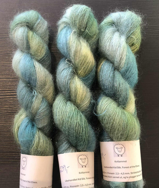 Forest of the Elves. Brushed Kid Silk, ubehandlet. UTGÅENDE FARGE - INGEN BYTTERETT.