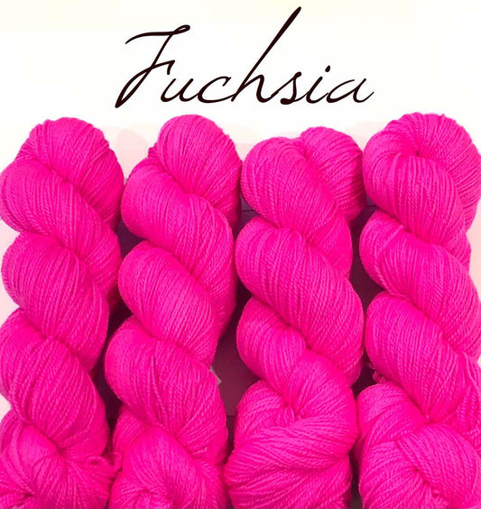 Kvitlammets Luksus merino. Fuchsia. Melert.