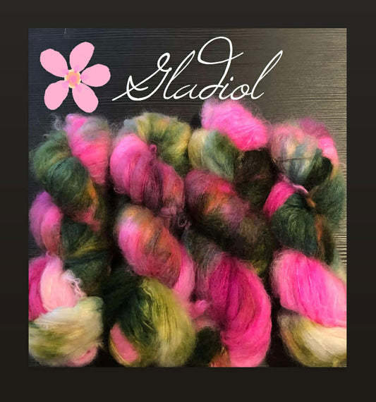 Gladiol. Fat Mohair, ubehandlet. TILBUD - INGEN BYTTERETT. UTGÅENDE.