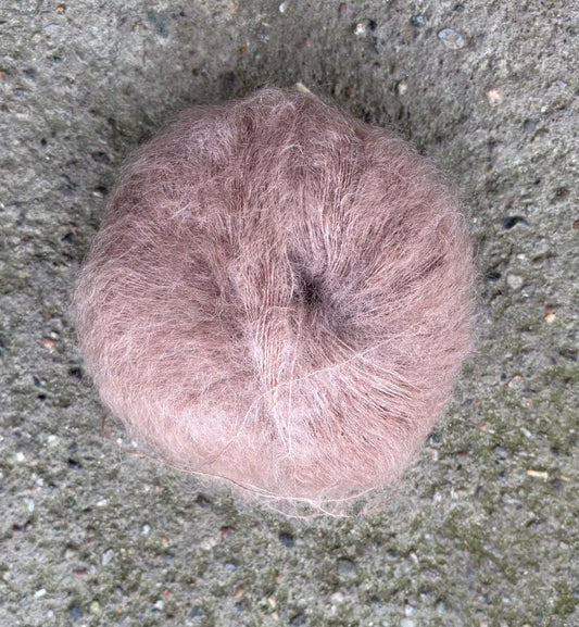 Kvitlammets Tynn Mohair Silk - Hasselnøtt