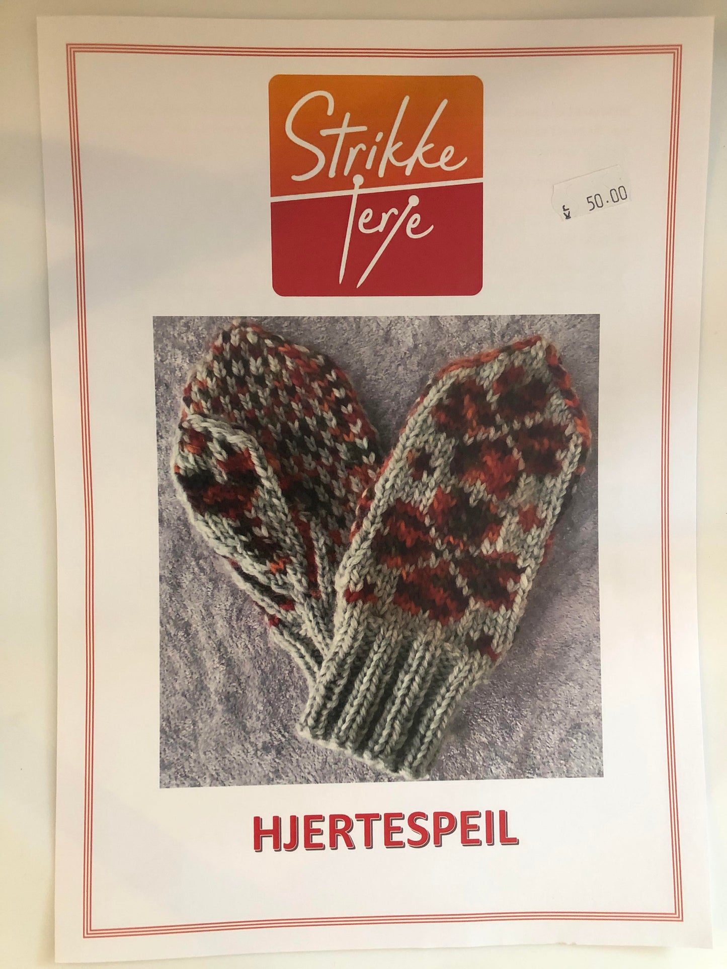 Hjertespeil - Printet oppskrift. Strikket i Vams. Designer: Terje Tjelle, @strikketerje