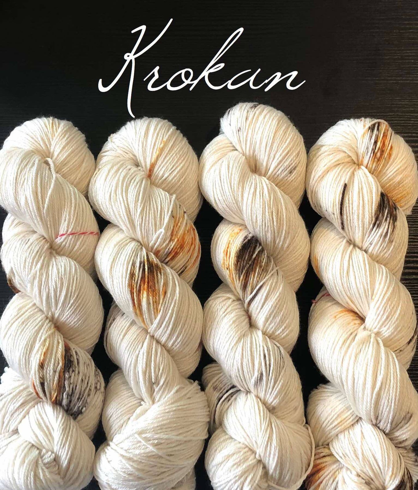 Eksklusivt Posh garn. Krokan. 100 g: ca 400 m.