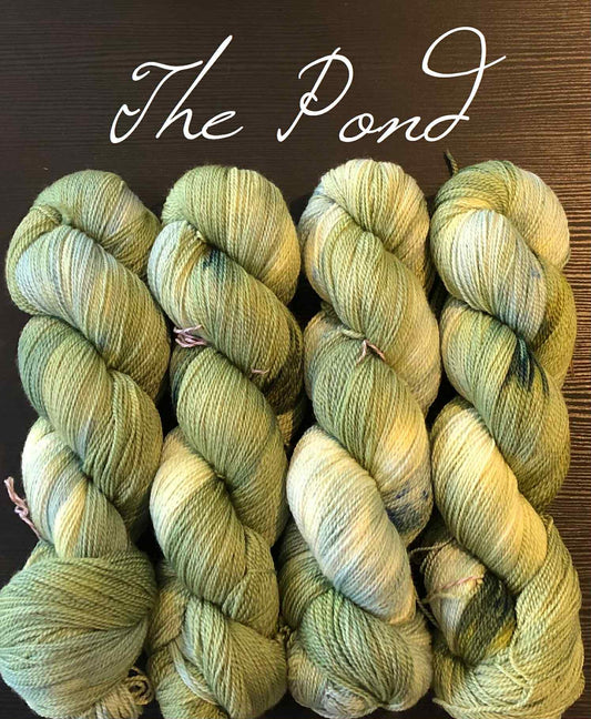 Kvitlammets Luksus merino. The Pond. 100 g: 600 m.