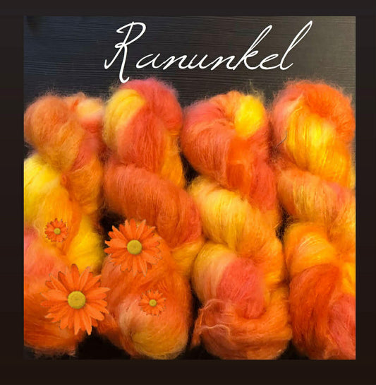 Ranunkel. Fat Mohair, ubehandlet. TILBUD - INGEN BYTTERETT. 1 hespe igjen.