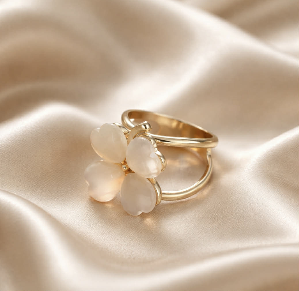 Skjerf-ring  - Lys lys fersken/naturhvit.