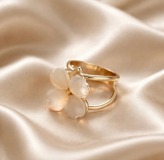 Skjerf-ring  - Lys lys fersken/naturhvit.