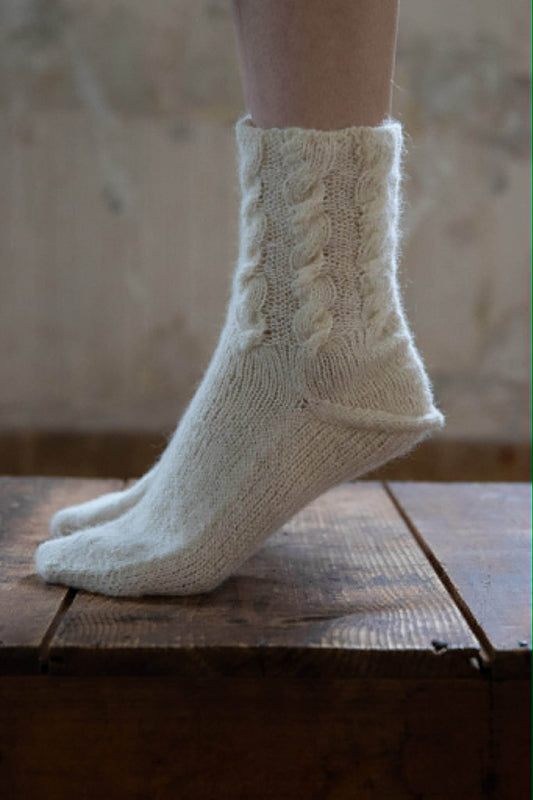 Snøfrisk - Garnpakke med oppskrift fra Hillesvåg. Str: 33 - 42.