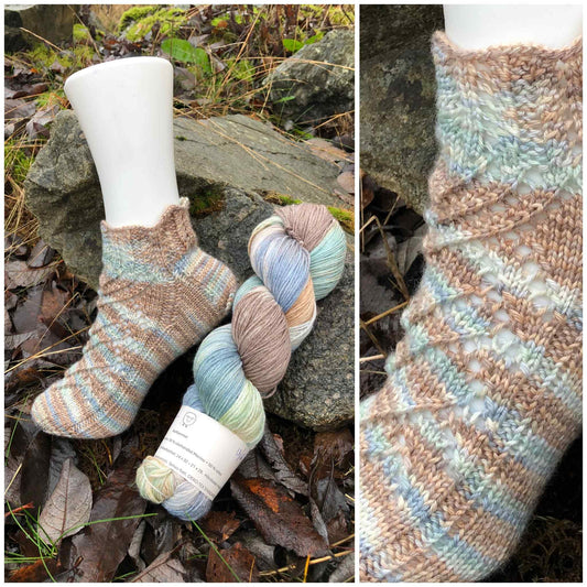 Garnpakke til  Beatrice ankelsokker. Garn: Posh  + oppskrift. FLERE FARGEVALG.