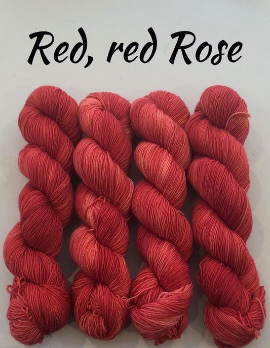 Red, red Rose - Melert. 100 g: ca 420 m. Pinnestr: 2,5 - 4 mm.